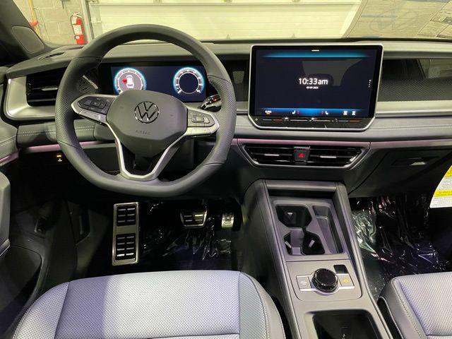 new 2025 Volkswagen Tiguan car, priced at $37,231
