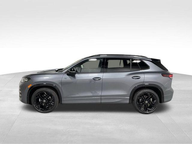 new 2025 Volkswagen Tiguan car, priced at $37,231
