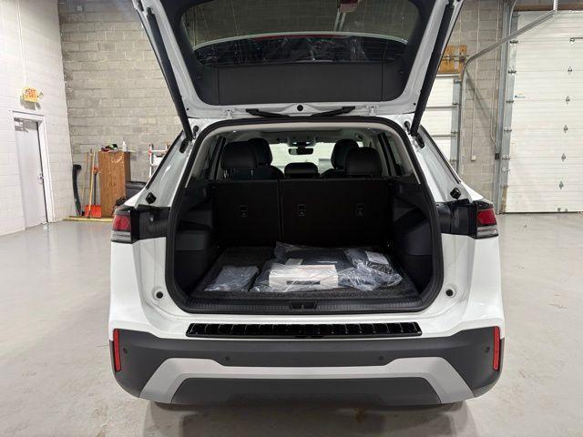 new 2025 Volkswagen Tiguan car, priced at $36,351