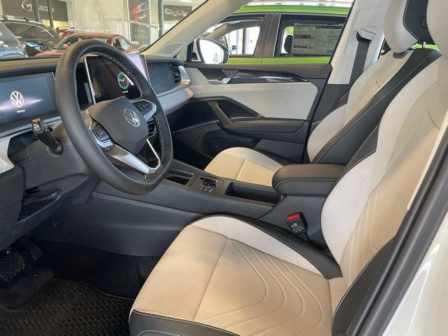 new 2025 Volkswagen Tiguan car, priced at $36,291