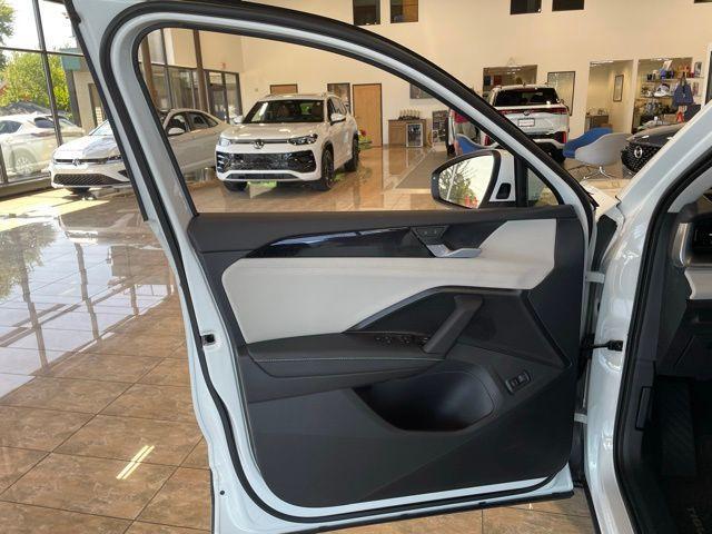 new 2025 Volkswagen Tiguan car, priced at $36,291