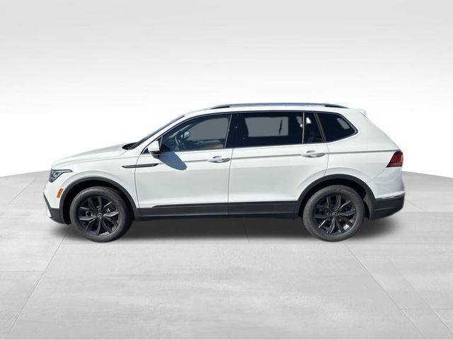 new 2024 Volkswagen Tiguan car, priced at $35,811