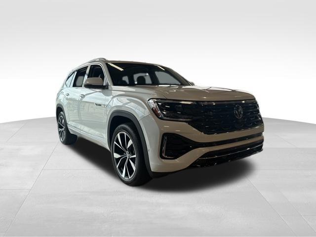 new 2024 Volkswagen Atlas car, priced at $54,711