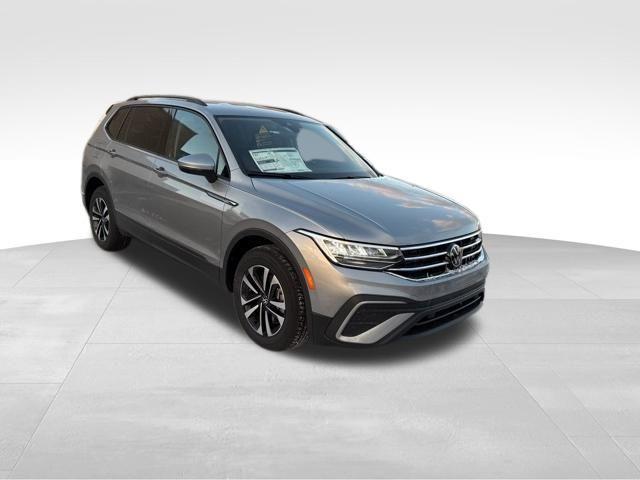 new 2024 Volkswagen Tiguan car, priced at $30,311