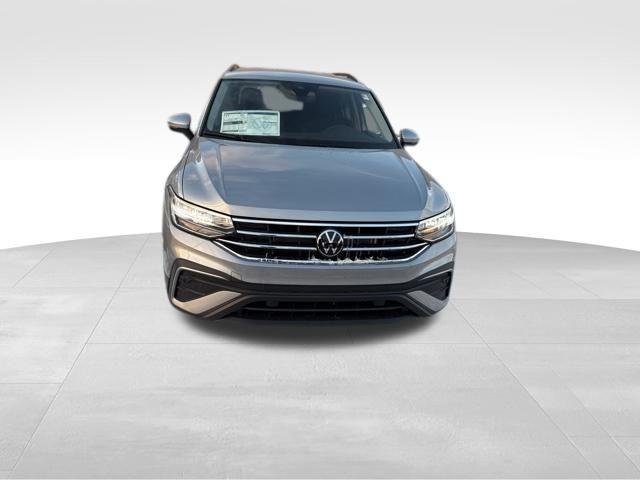 new 2024 Volkswagen Tiguan car, priced at $30,311