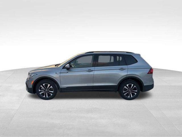 new 2024 Volkswagen Tiguan car, priced at $30,311