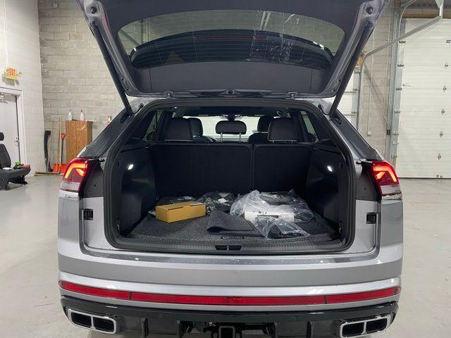 new 2026 Volkswagen Atlas Cross Sport car, priced at $55,238