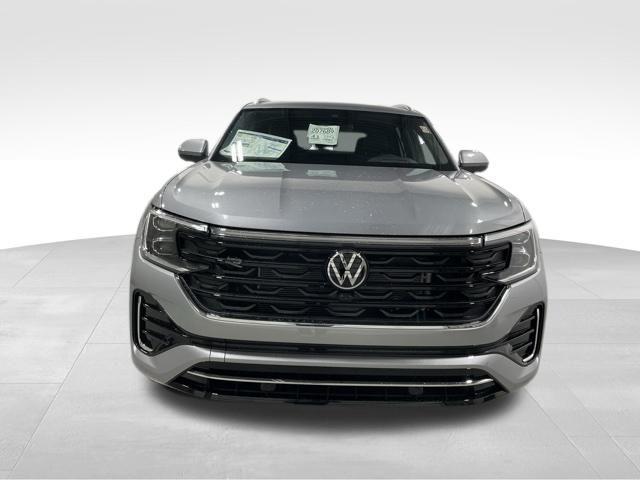 new 2026 Volkswagen Atlas Cross Sport car, priced at $55,238