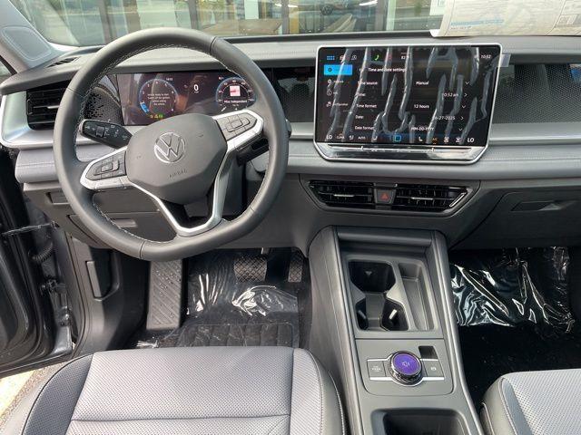 new 2025 Volkswagen Tiguan car, priced at $36,589