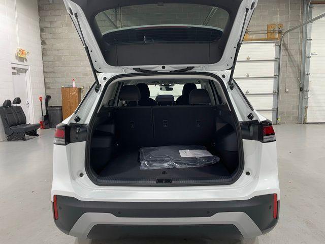 new 2025 Volkswagen Tiguan car, priced at $31,665