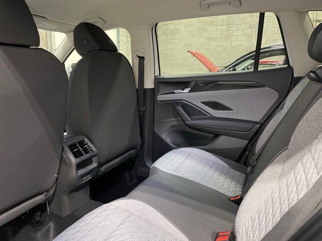 new 2025 Volkswagen Tiguan car, priced at $31,665