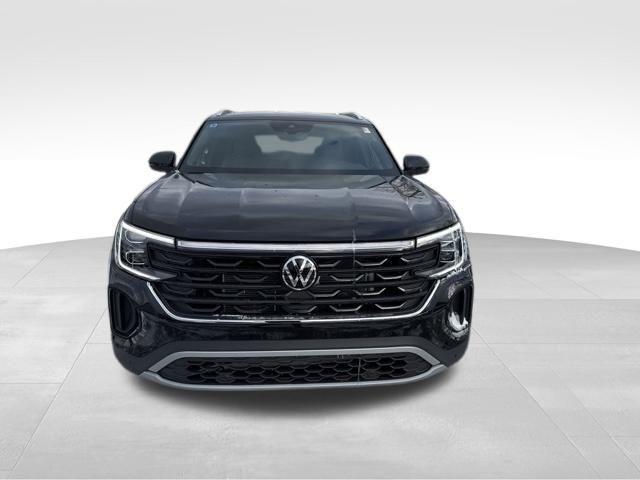 new 2025 Volkswagen Atlas Cross Sport car, priced at $46,286