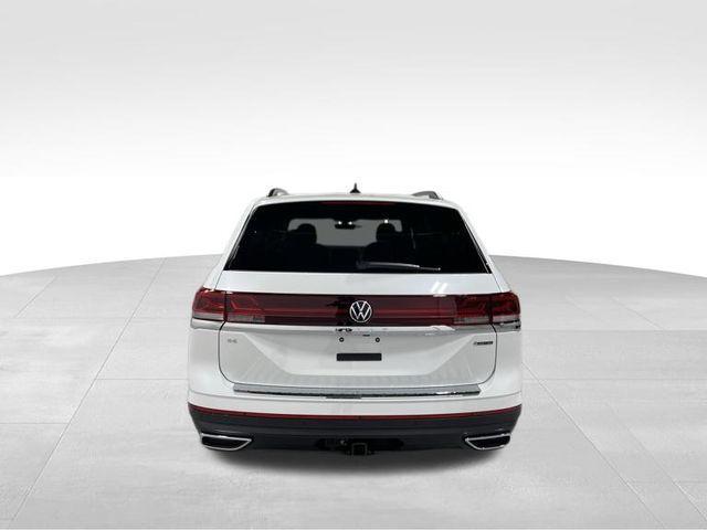new 2026 Volkswagen Atlas car, priced at $50,673