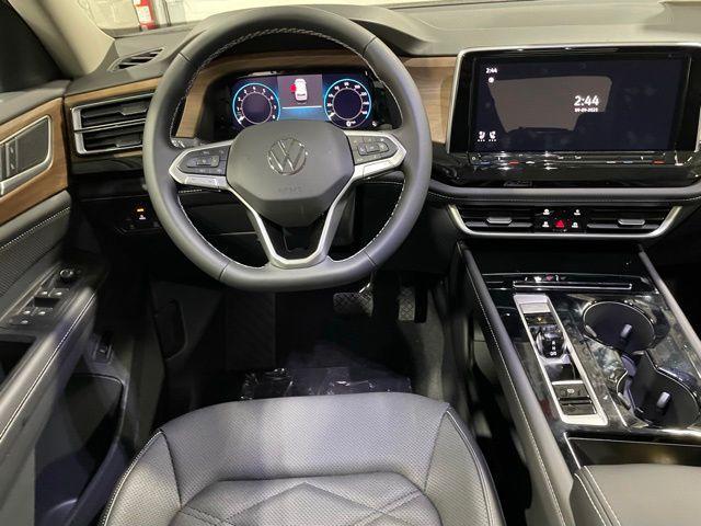 new 2026 Volkswagen Atlas car, priced at $50,673