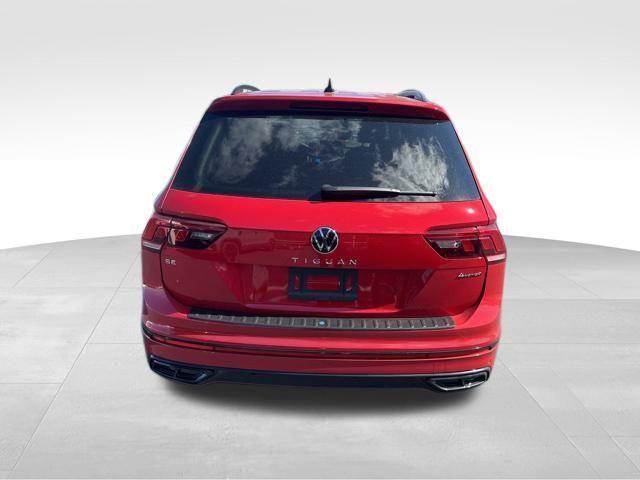 new 2024 Volkswagen Tiguan car, priced at $38,069