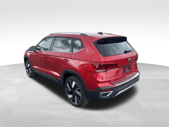 new 2024 Volkswagen Taos car, priced at $35,484