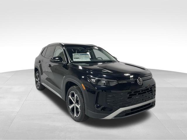 new 2025 Volkswagen Tiguan car, priced at $37,287