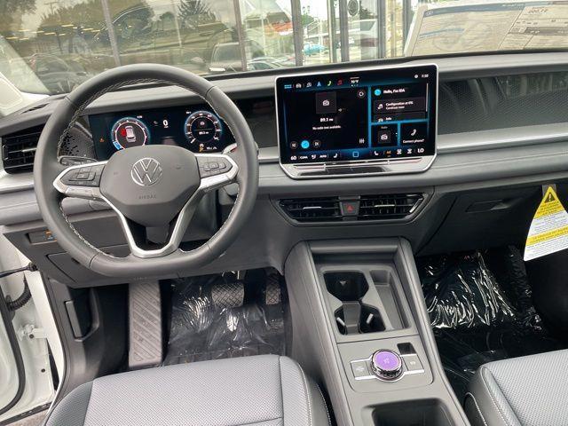 new 2025 Volkswagen Tiguan car, priced at $35,871