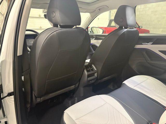 new 2025 Volkswagen Tiguan car, priced at $36,287