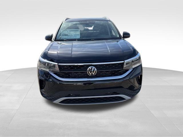 new 2024 Volkswagen Taos car, priced at $32,278