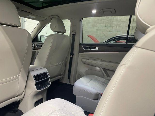 new 2026 Volkswagen Atlas car, priced at $57,398