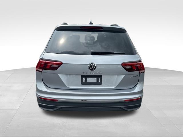 new 2024 Volkswagen Tiguan car, priced at $32,756