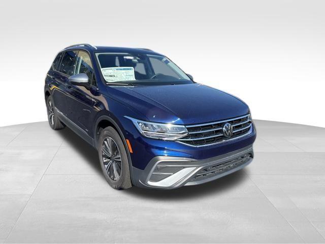 new 2024 Volkswagen Tiguan car, priced at $35,051