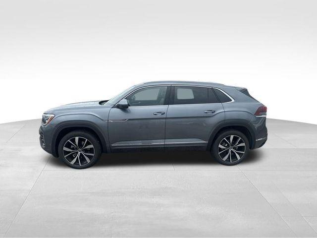 new 2024 Volkswagen Atlas Cross Sport car, priced at $53,578