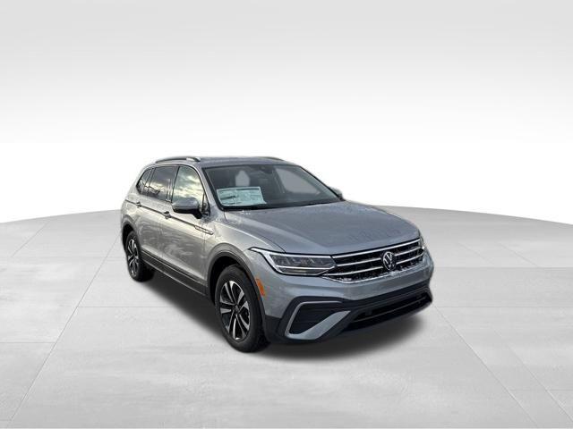 new 2024 Volkswagen Tiguan car, priced at $30,311