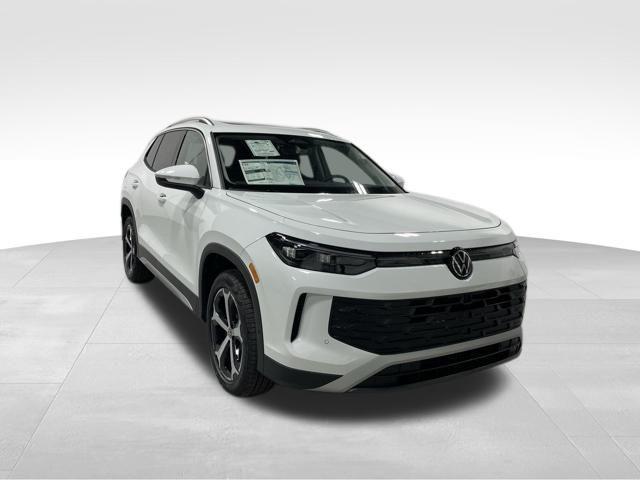 new 2025 Volkswagen Tiguan car, priced at $36,245