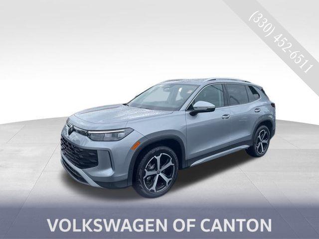 new 2025 Volkswagen Tiguan car, priced at $36,621