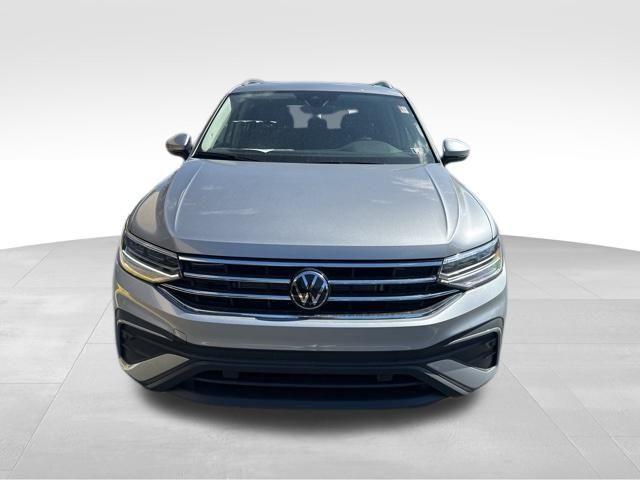 new 2024 Volkswagen Tiguan car, priced at $35,406