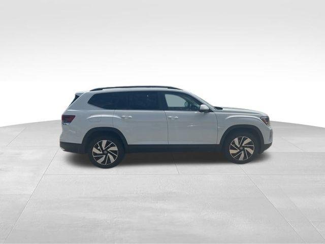 new 2025 Volkswagen Atlas car, priced at $46,720