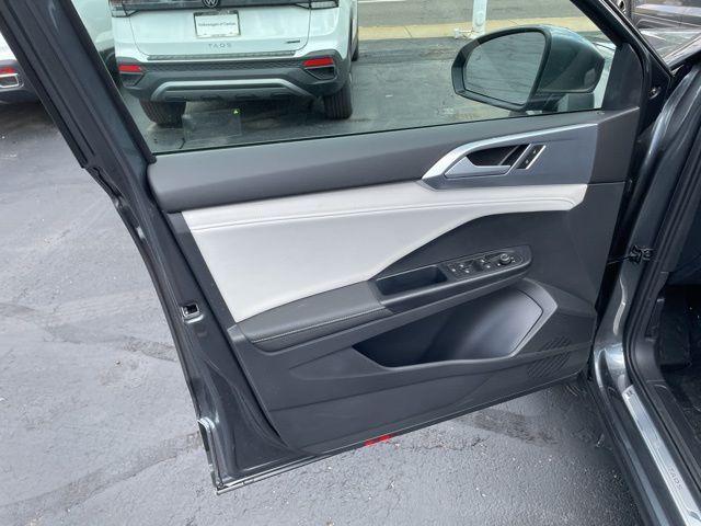 new 2025 Volkswagen Taos car, priced at $32,601