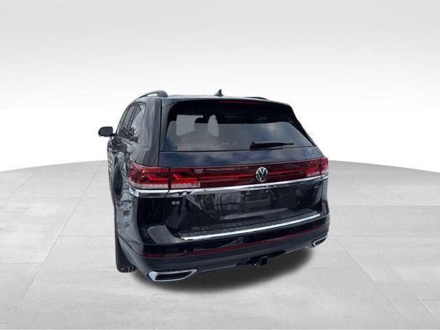 new 2024 Volkswagen Atlas car, priced at $46,392