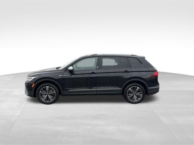 new 2024 Volkswagen Tiguan car, priced at $35,226