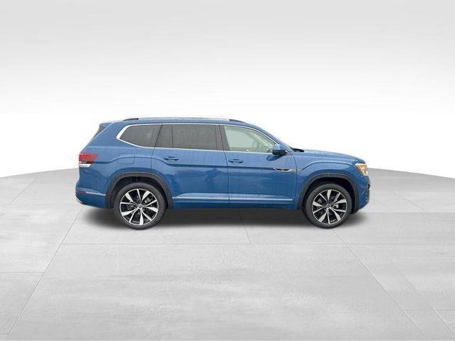 new 2025 Volkswagen Atlas car, priced at $54,796