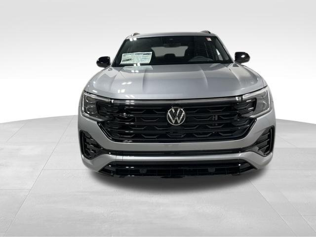 new 2026 Volkswagen Atlas Cross Sport car, priced at $52,067