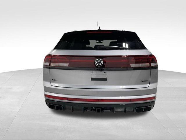 new 2026 Volkswagen Atlas Cross Sport car, priced at $52,067