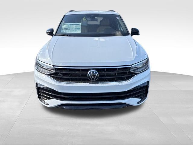 new 2024 Volkswagen Tiguan car, priced at $36,041