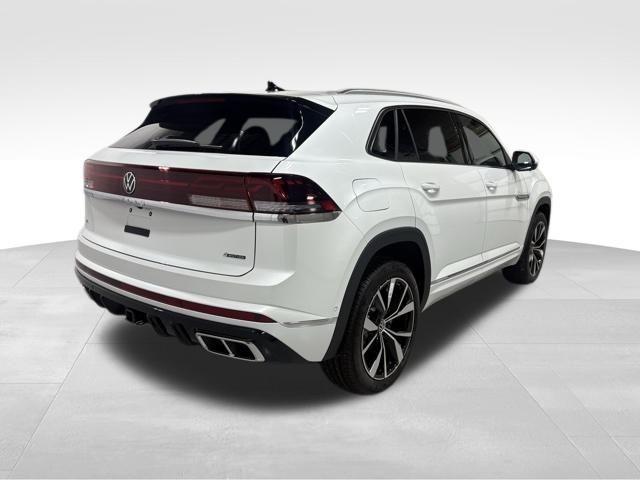 new 2026 Volkswagen Atlas Cross Sport car, priced at $55,693