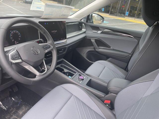 new 2025 Volkswagen Tiguan car, priced at $33,205