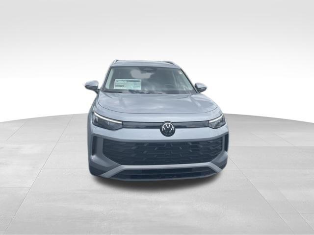 new 2025 Volkswagen Tiguan car, priced at $33,205