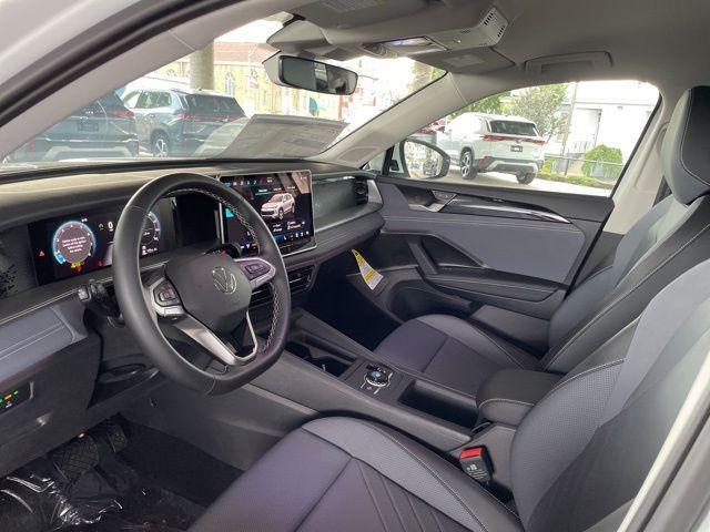 new 2025 Volkswagen Tiguan car, priced at $35,671