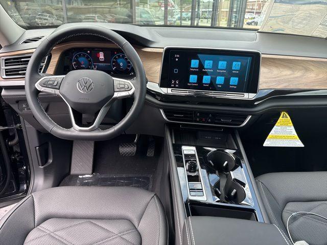 new 2025 Volkswagen Atlas car, priced at $46,091