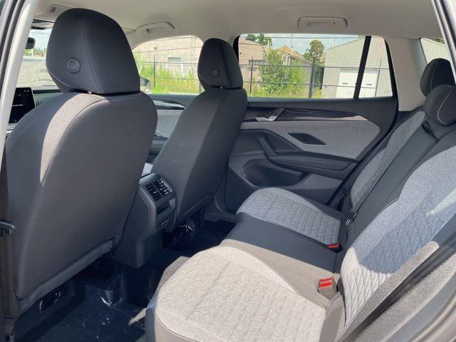 new 2025 Volkswagen Tiguan car, priced at $32,684