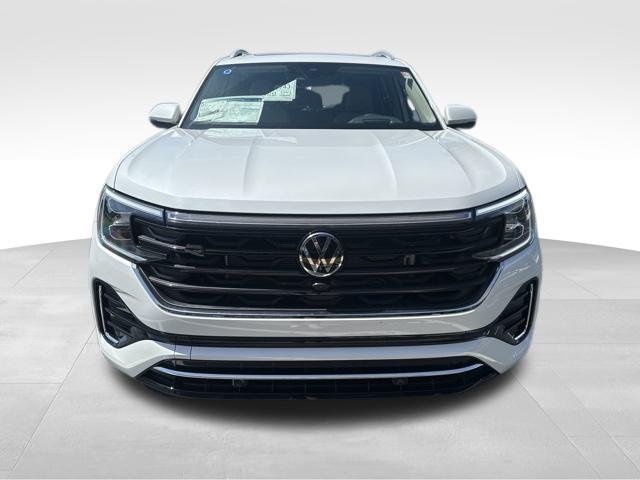 new 2024 Volkswagen Atlas car, priced at $55,016