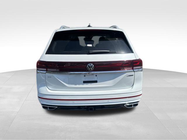 new 2024 Volkswagen Atlas car, priced at $55,016