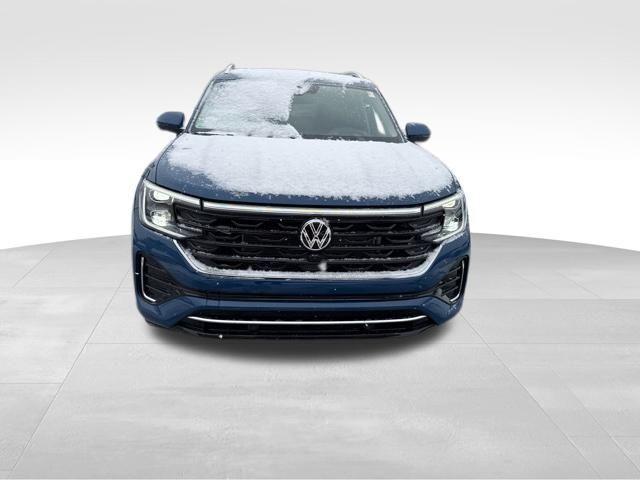 new 2025 Volkswagen Atlas car, priced at $55,831