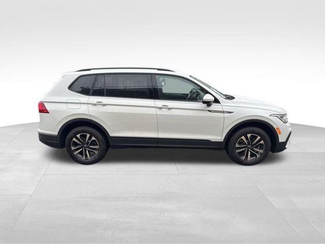 new 2024 Volkswagen Tiguan car, priced at $29,311